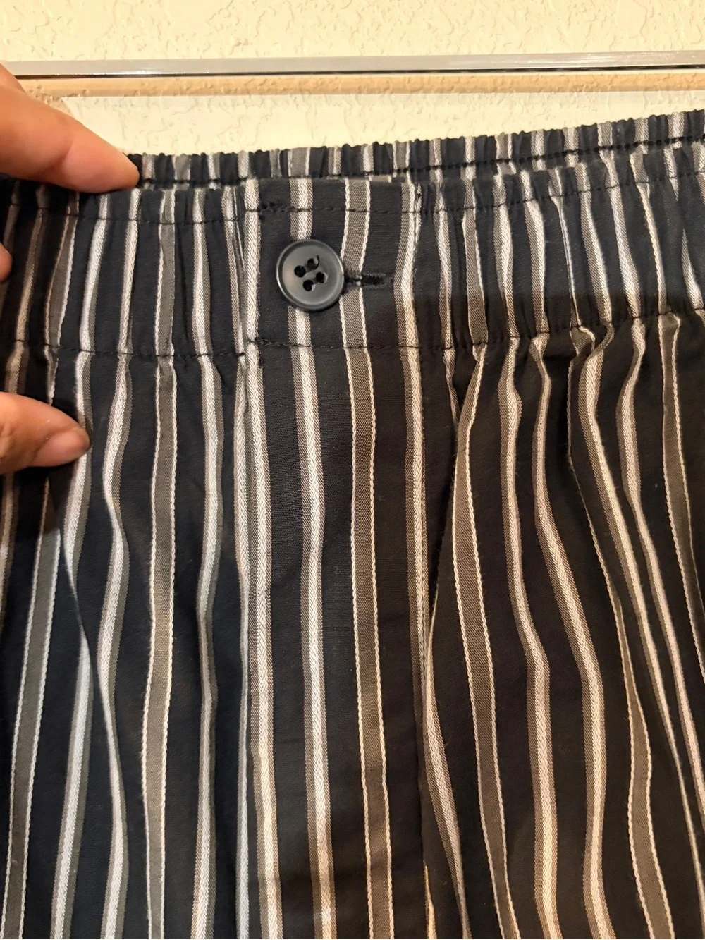 Cotton Murano Long Sleeve Pajama Two Piece Set size Medium Black Gray Stripe